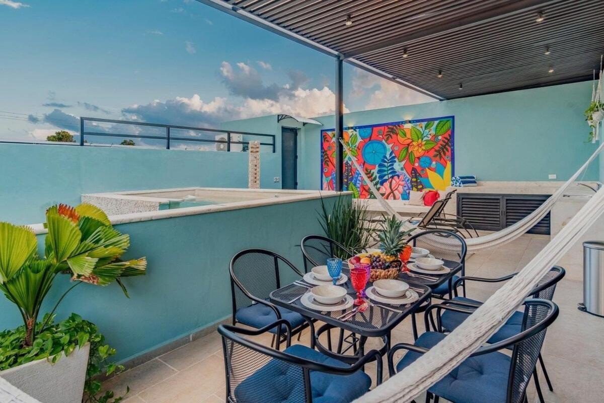 Rincon Del Cielo Rooftop With Glass Walled Pool เมริดา ภายนอก รูปภาพ