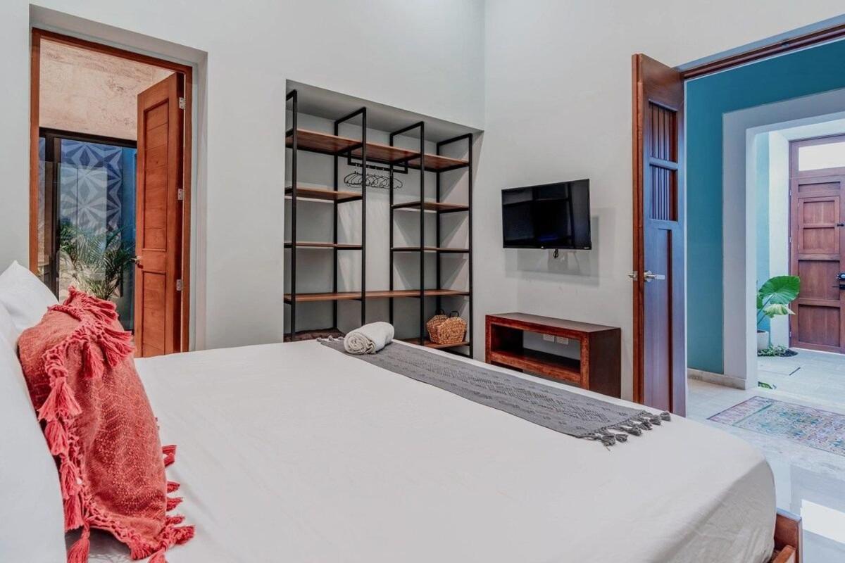 Rincon Del Cielo Rooftop With Glass Walled Pool เมริดา ภายนอก รูปภาพ